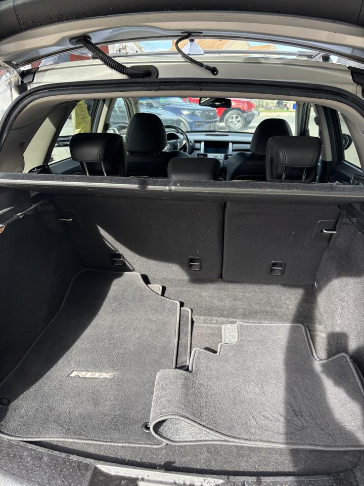Acura RDX 5-Spd AT SH-AWD with Technology Package 2012