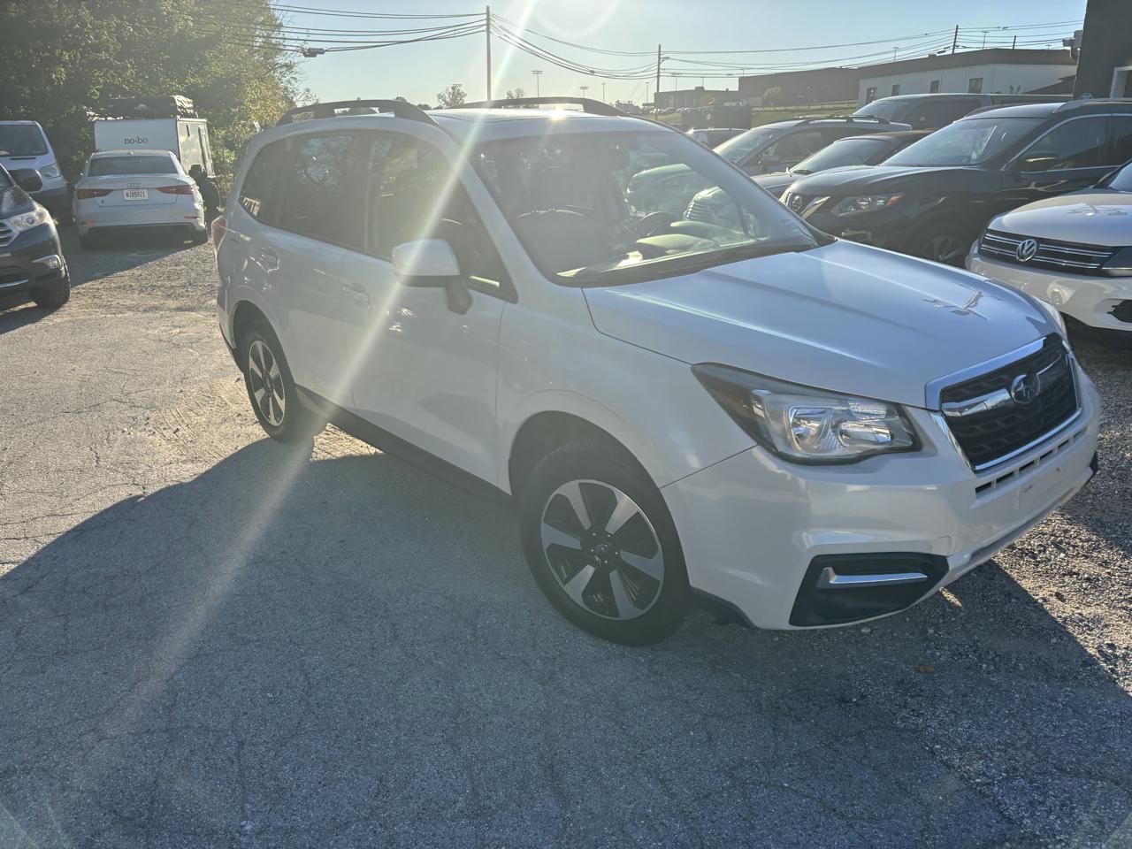 Subaru Forester 2.5i Premium PZEV CVT 2017