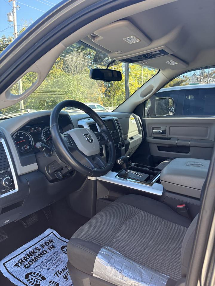 RAM 1500 4WD Crew Cab 149" Big Horn 2012