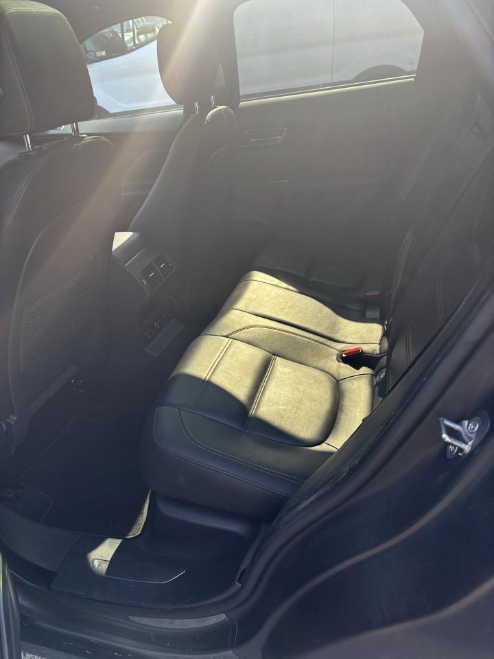 Jaguar F-Pace 25t Prestige 2019