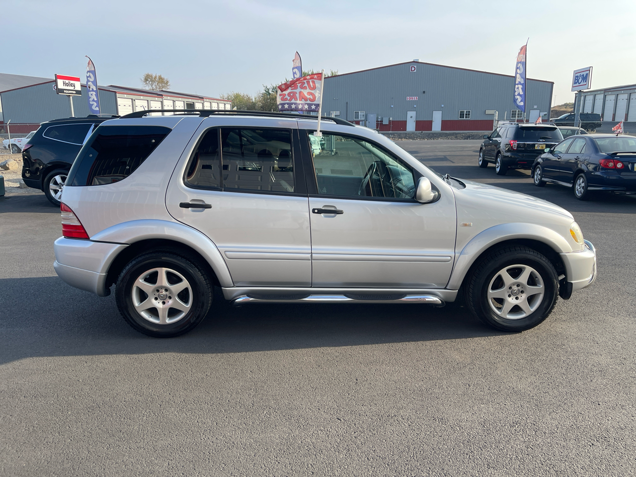 Mercedes-Benz M-Class ML320 2001 Mercedes-Benz M-Class ML320 2001