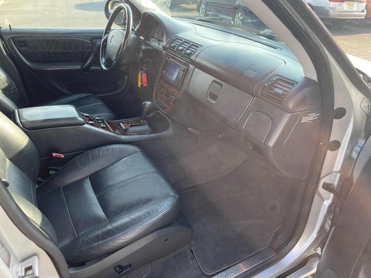 Mercedes-Benz M-Class ML320 2001 Mercedes-Benz M-Class ML320 2001