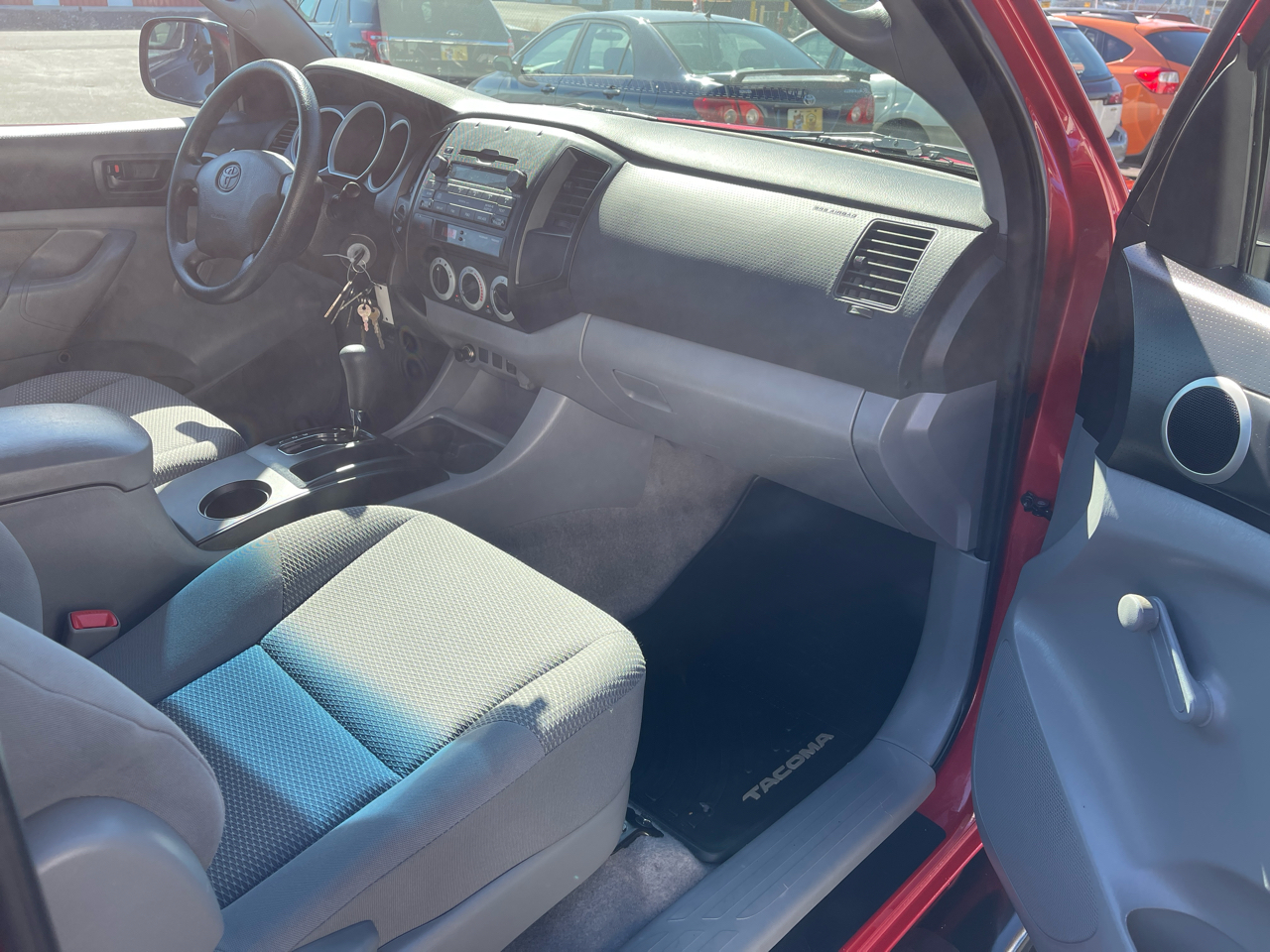 Toyota Tacoma Regular Cab 4WD 2011 Toyota Tacoma Regular Cab 4WD 2011