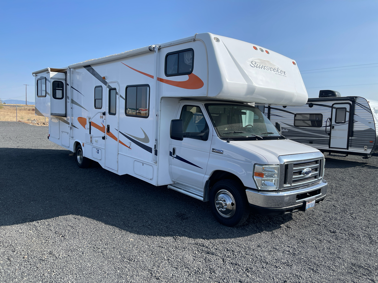 Ford Econoline RV Cutaway  2010 Ford Econoline RV Cutaway  2010