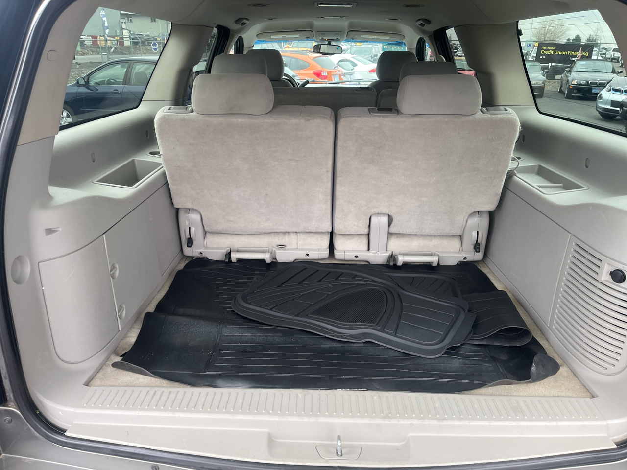 GMC Yukon XL SLE 1/2 Ton 4WD 2007