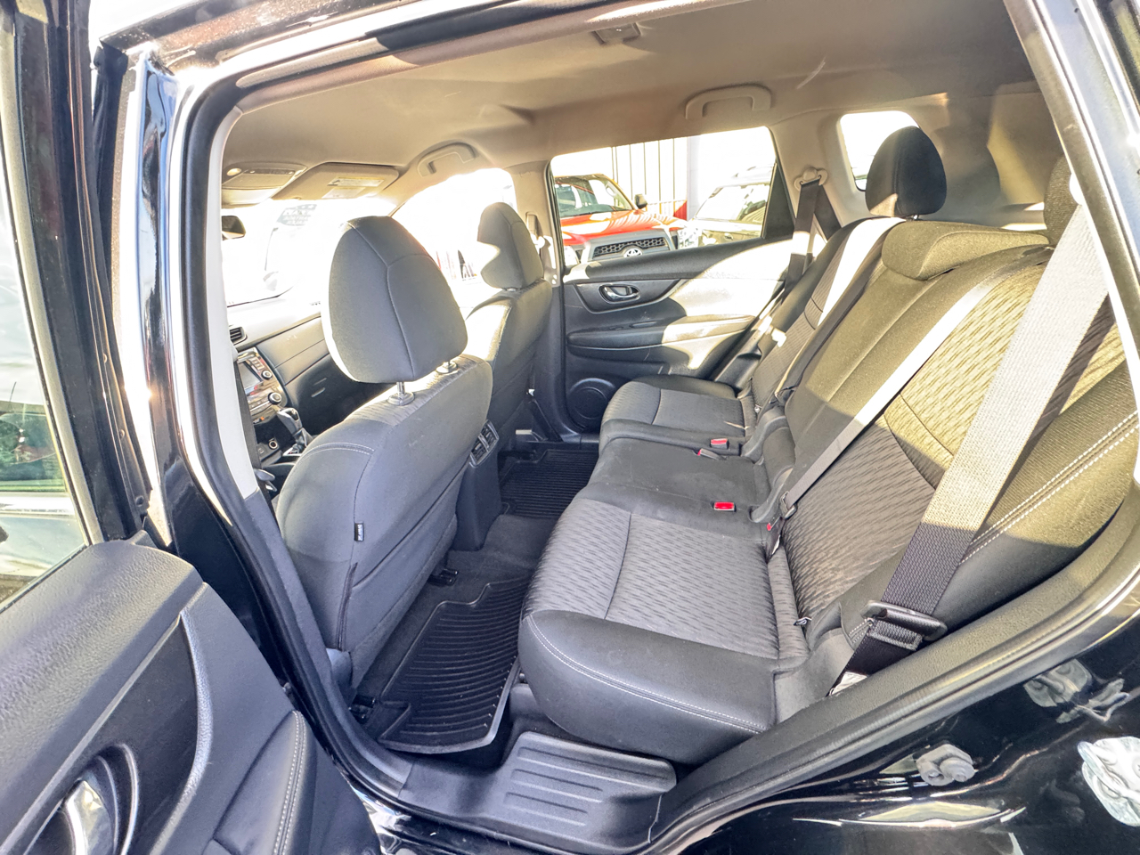 Nissan Rogue SV AWD 2018