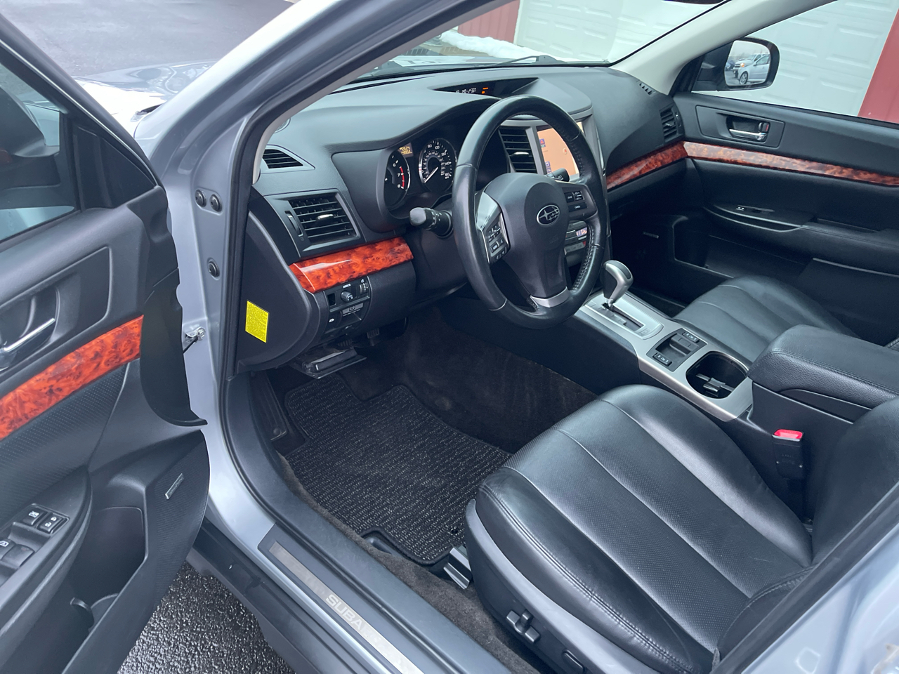 Subaru Outback 3.6R Limited 2012