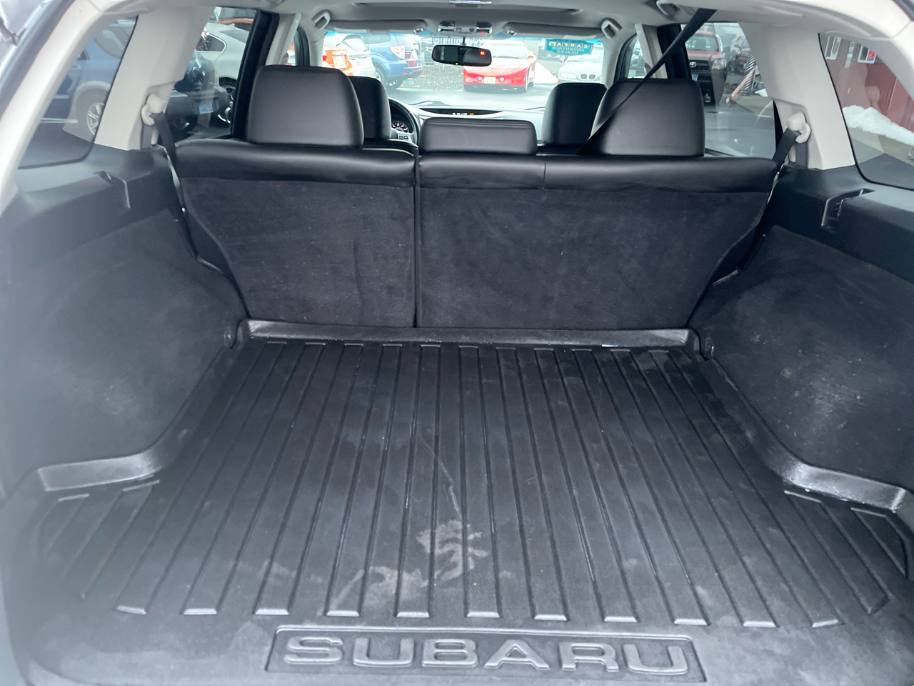 Subaru Outback 3.6R Limited 2012