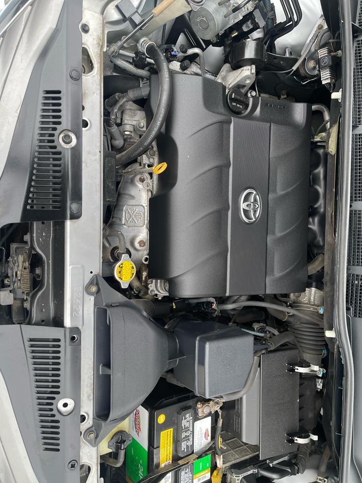 Toyota Sienna Limited AWD 7-Pass V6 2011