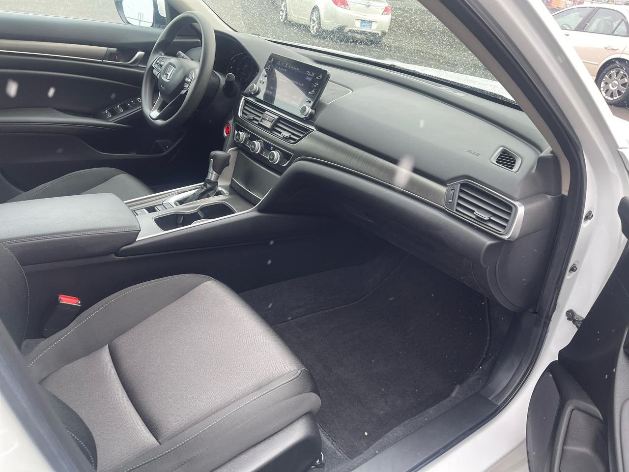 Honda Accord LX CVT 2022