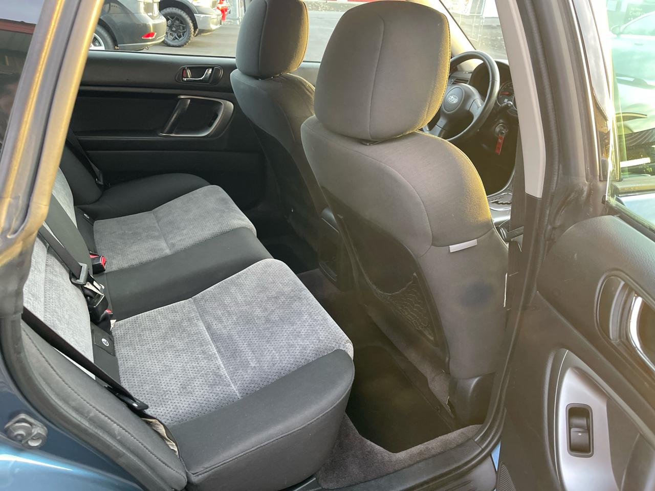 Subaru Outback 2.5i Wagon 2006