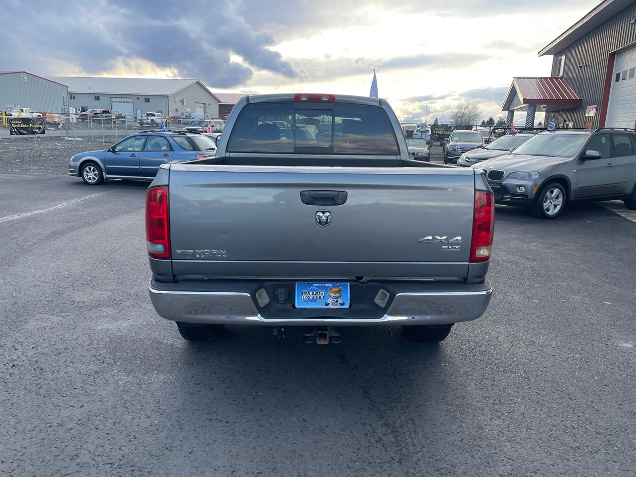 Dodge Ram 1500 SLT Crew Cab 4WD 2005