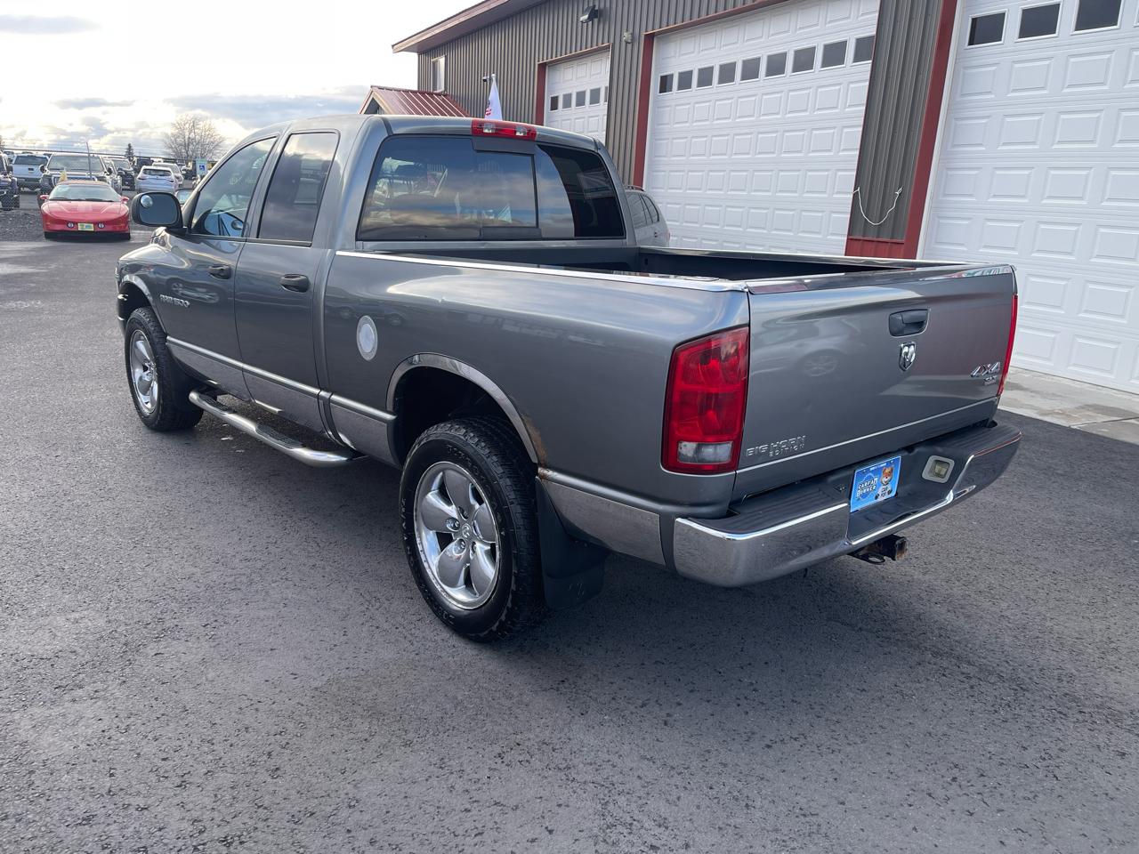 Dodge Ram 1500 SLT Crew Cab 4WD 2005