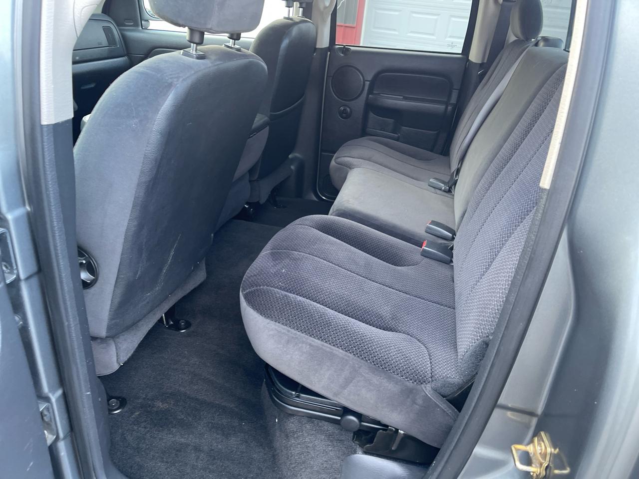 Dodge Ram 1500 SLT Crew Cab 4WD 2005