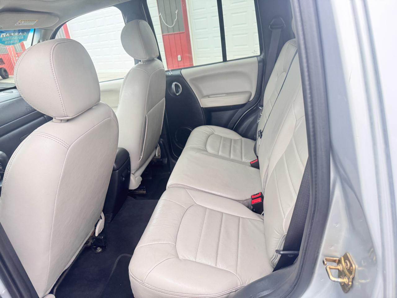 Jeep Liberty Limited 4WD 2003