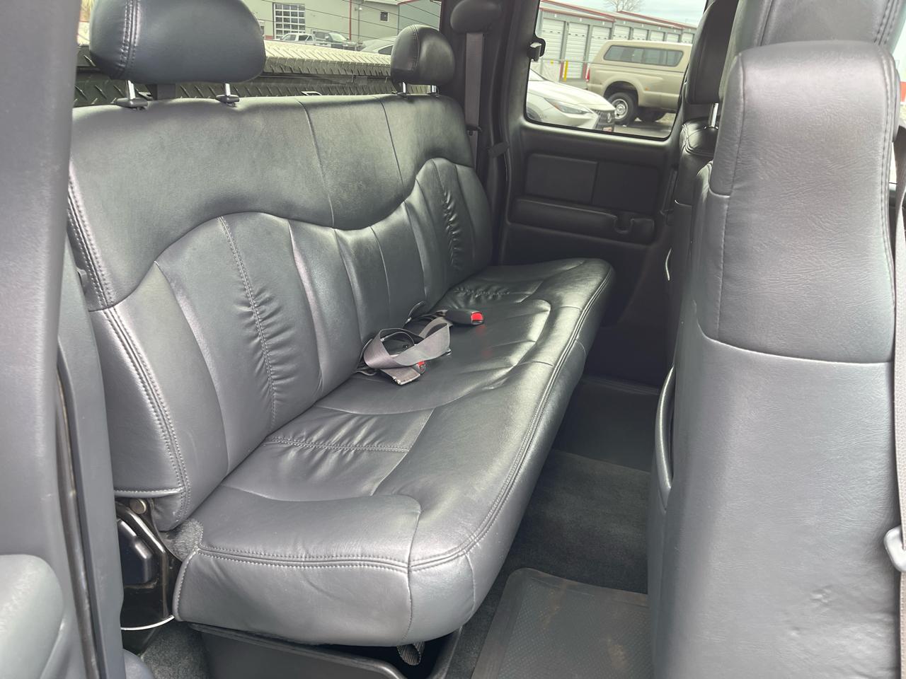 Chevrolet Silverado 2500HD LT Ext. Cab 4WD 2001