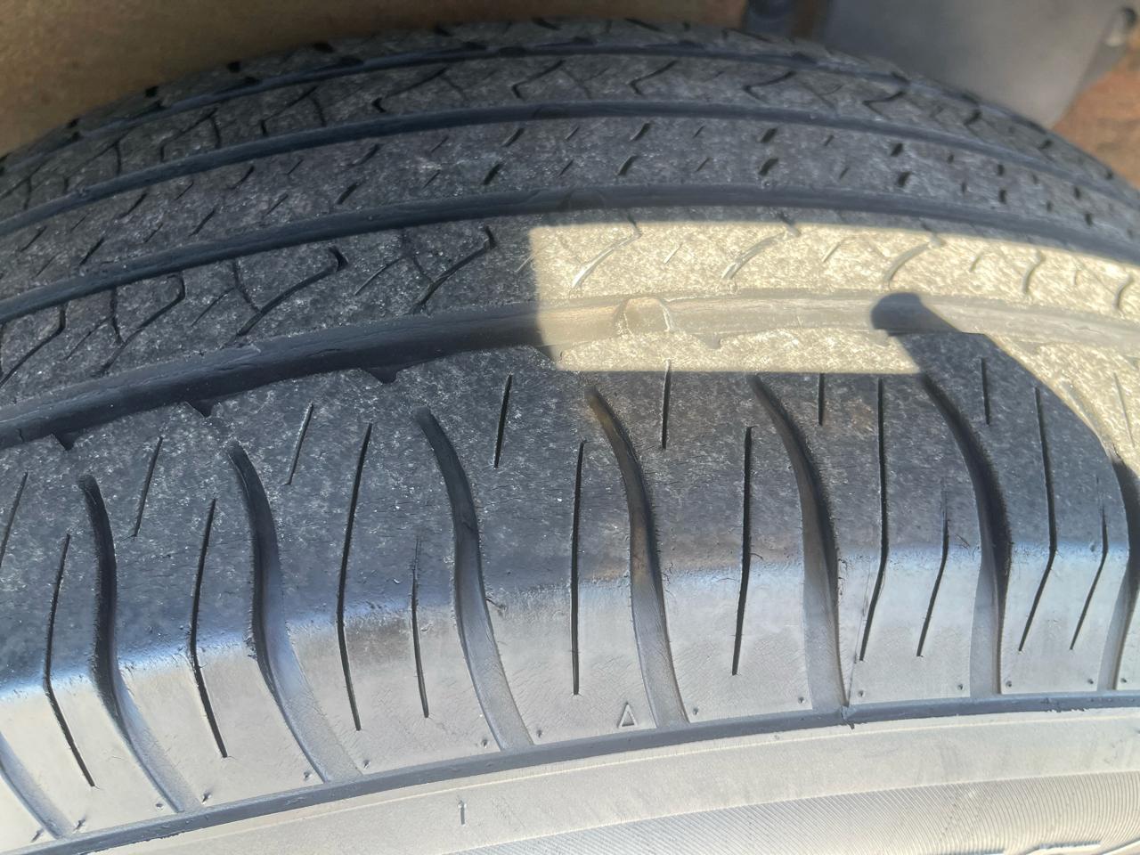 Ford Expedition 4dr XLT 4WD 1998