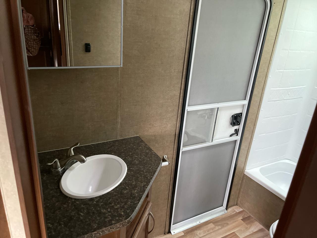 Pacific Coachworks Trailer Unknown  2016