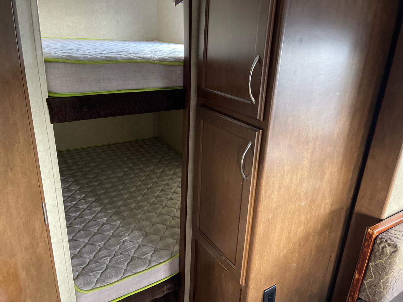 Pacific Coachworks Trailer Unknown  2016