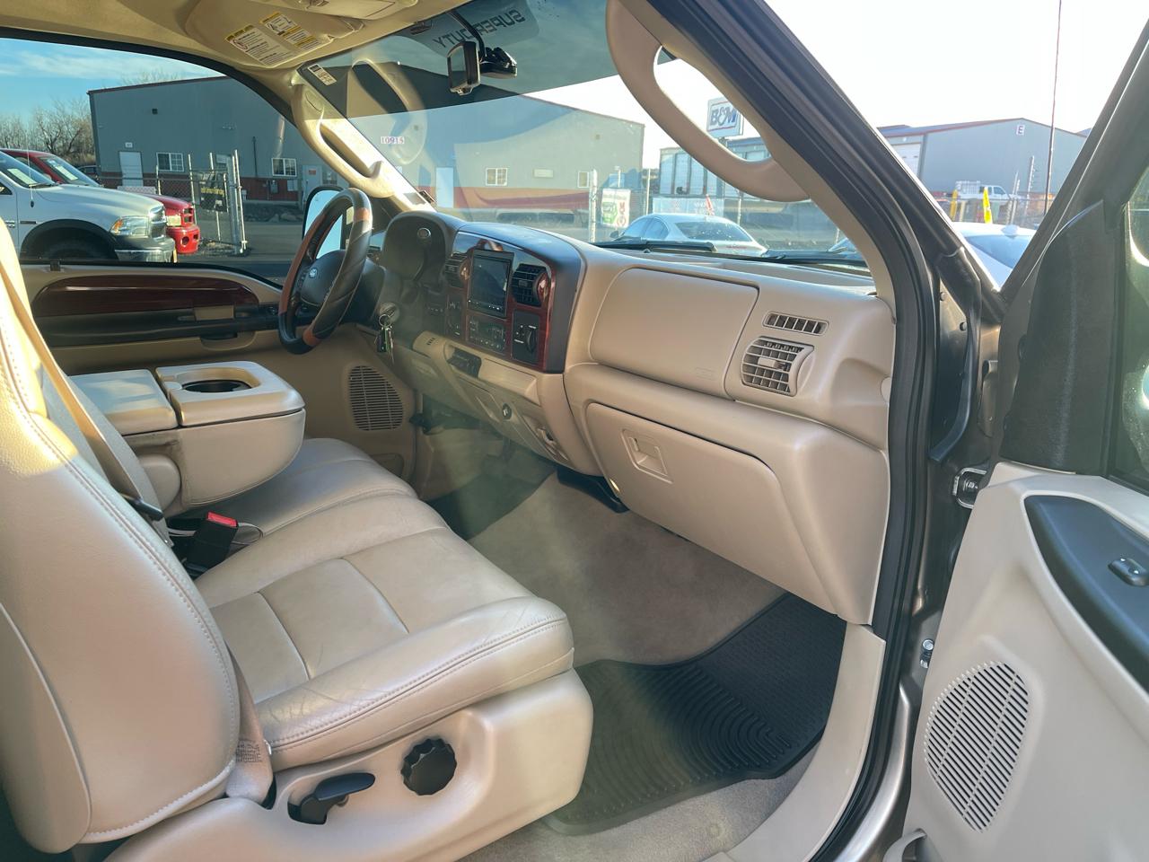 Ford F-350 SD Lariat SuperCab 4WD DRW 2006