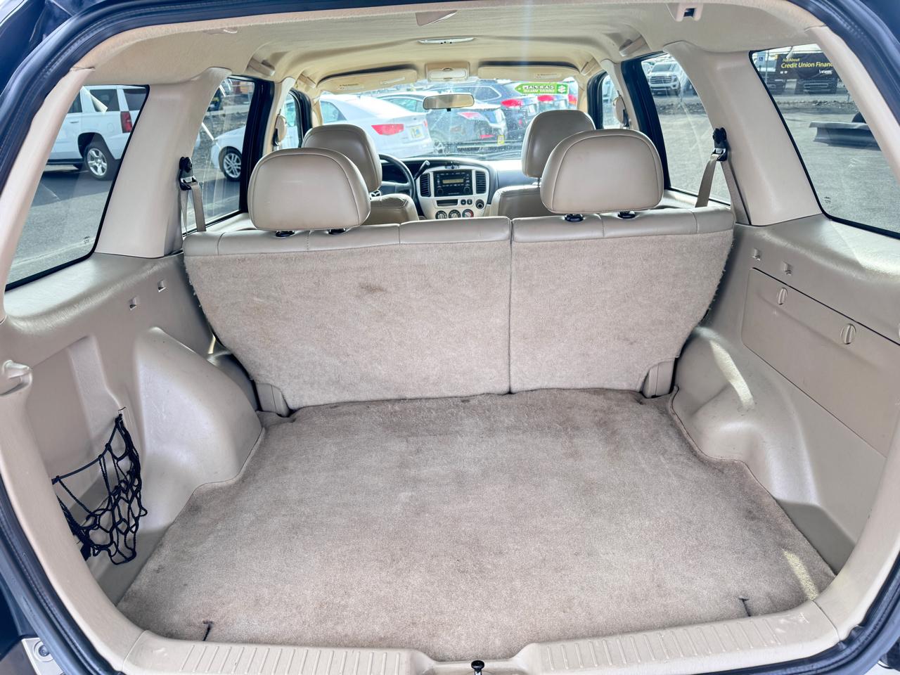 Mazda Tribute ES 4WD 2004