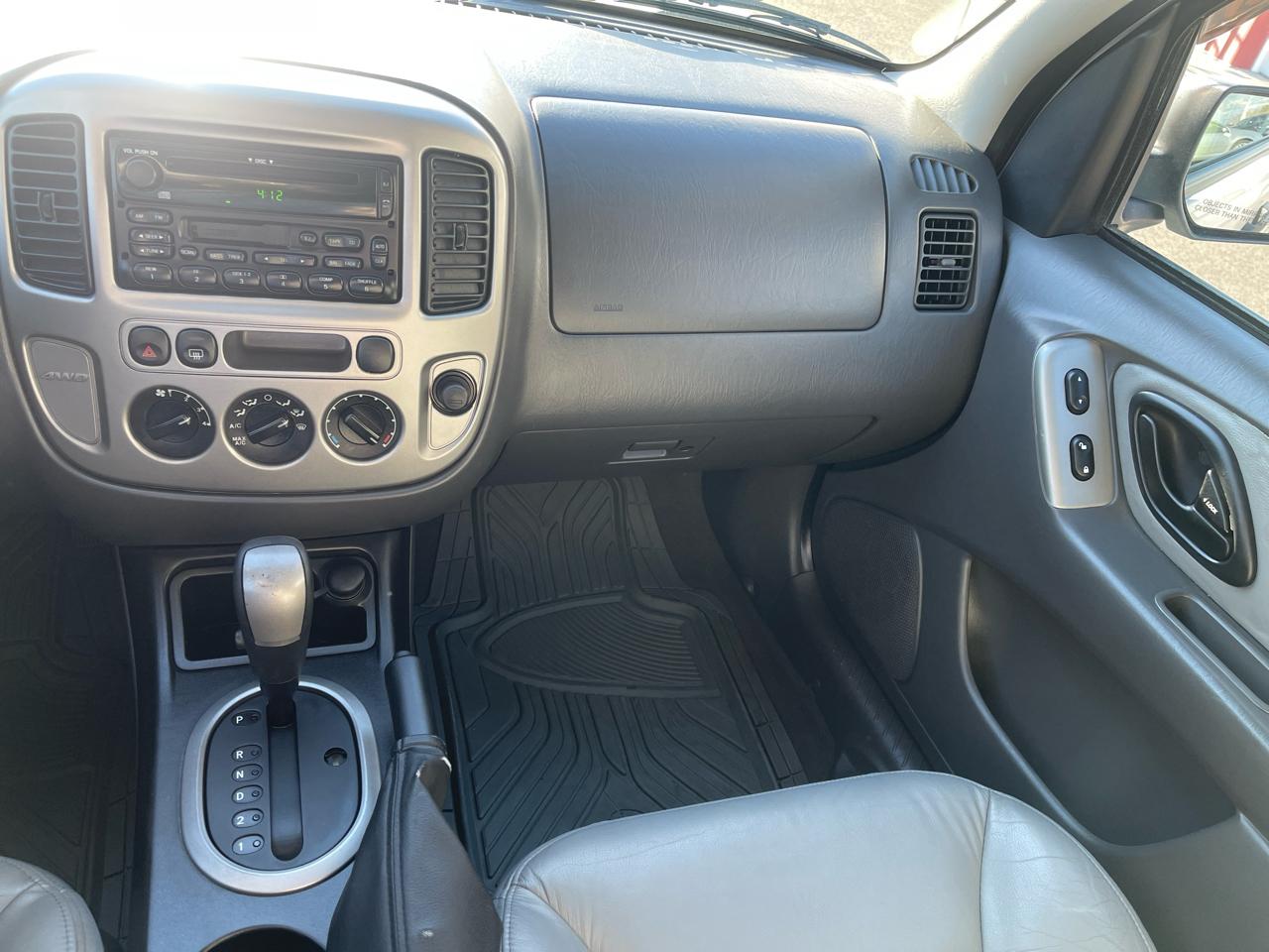 Ford Escape XLT 4WD 2005