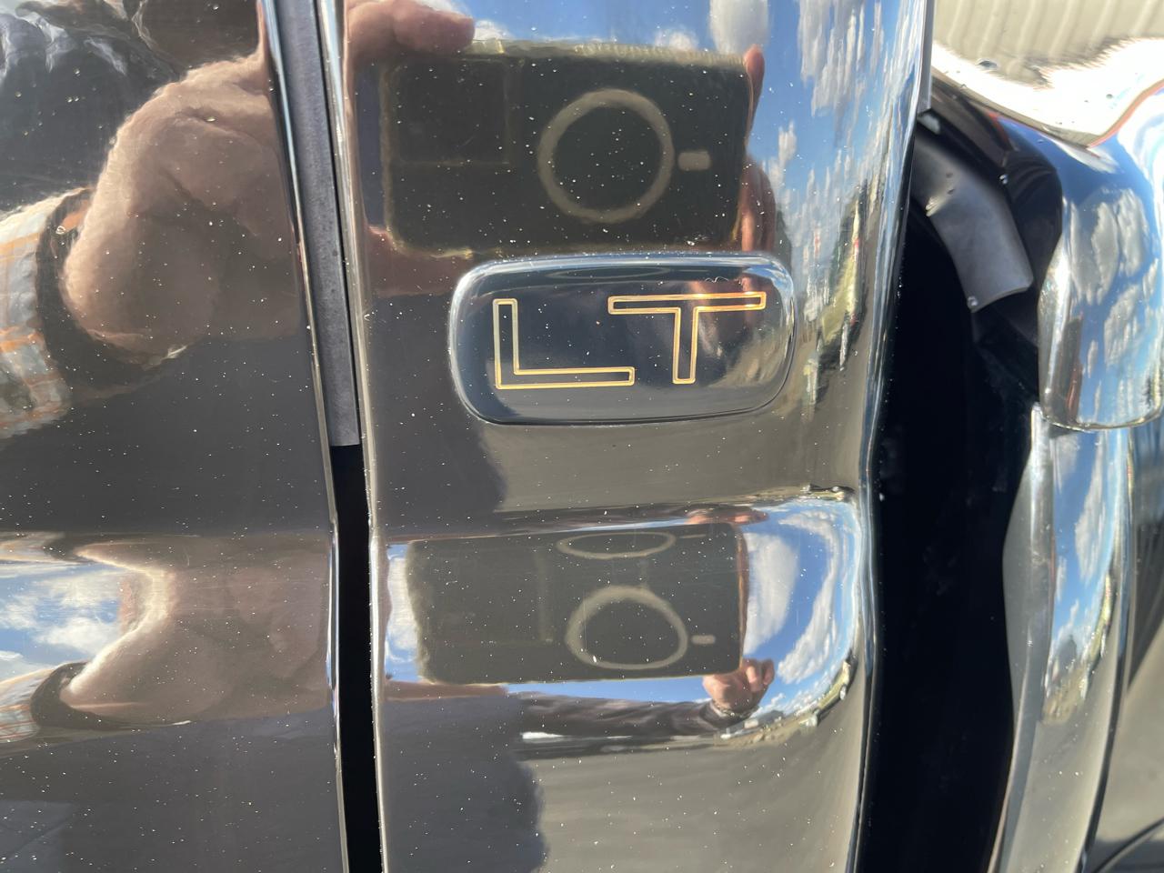 Chevrolet Silverado 1500 LT Ext. Cab 4-Door Short Bed 4WD 2000