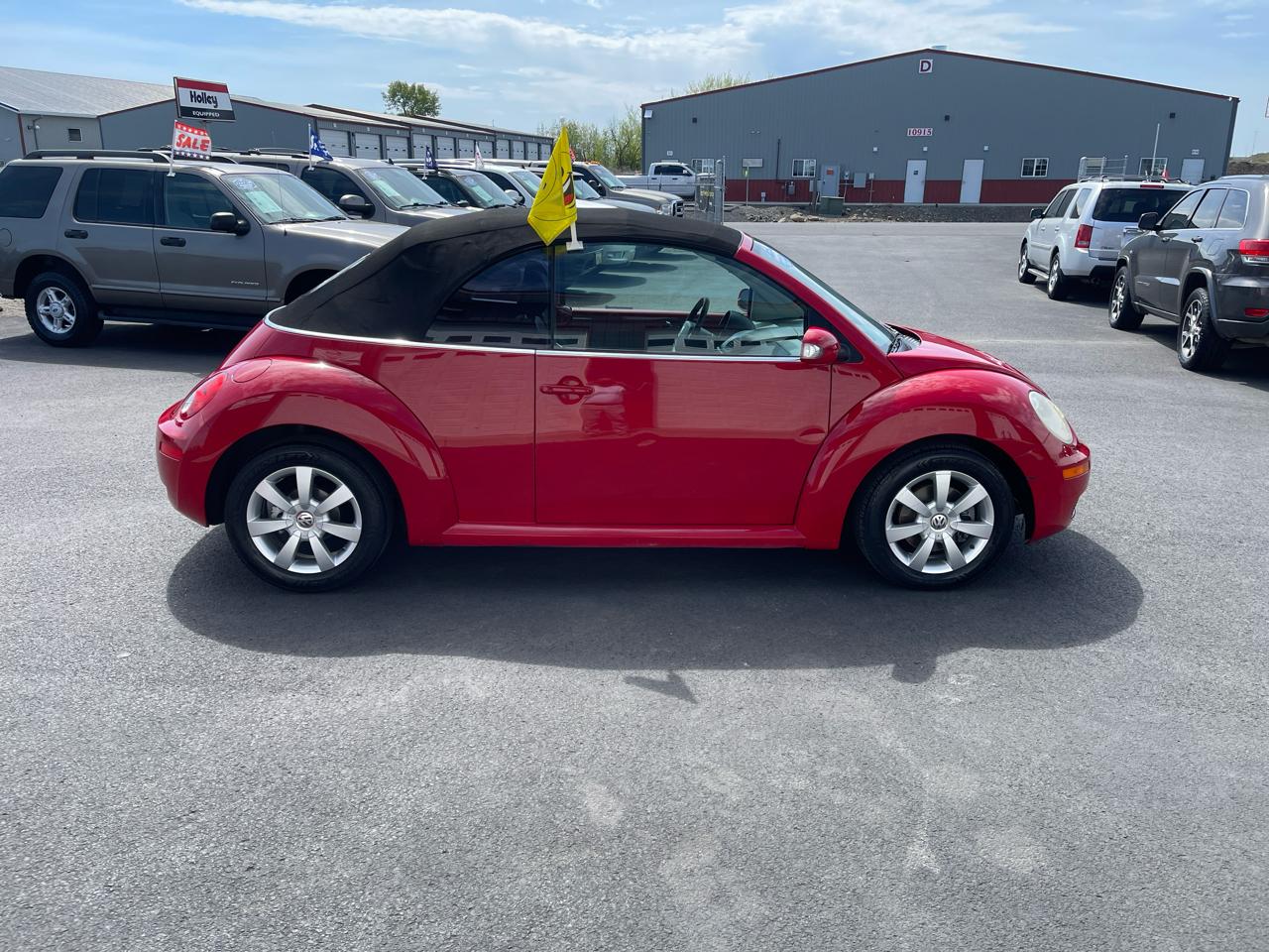 Volkswagen New Beetle S Convertible 2008