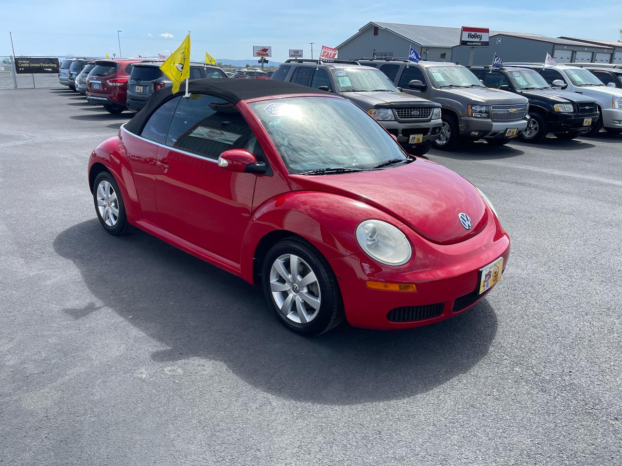 Volkswagen New Beetle S Convertible 2008