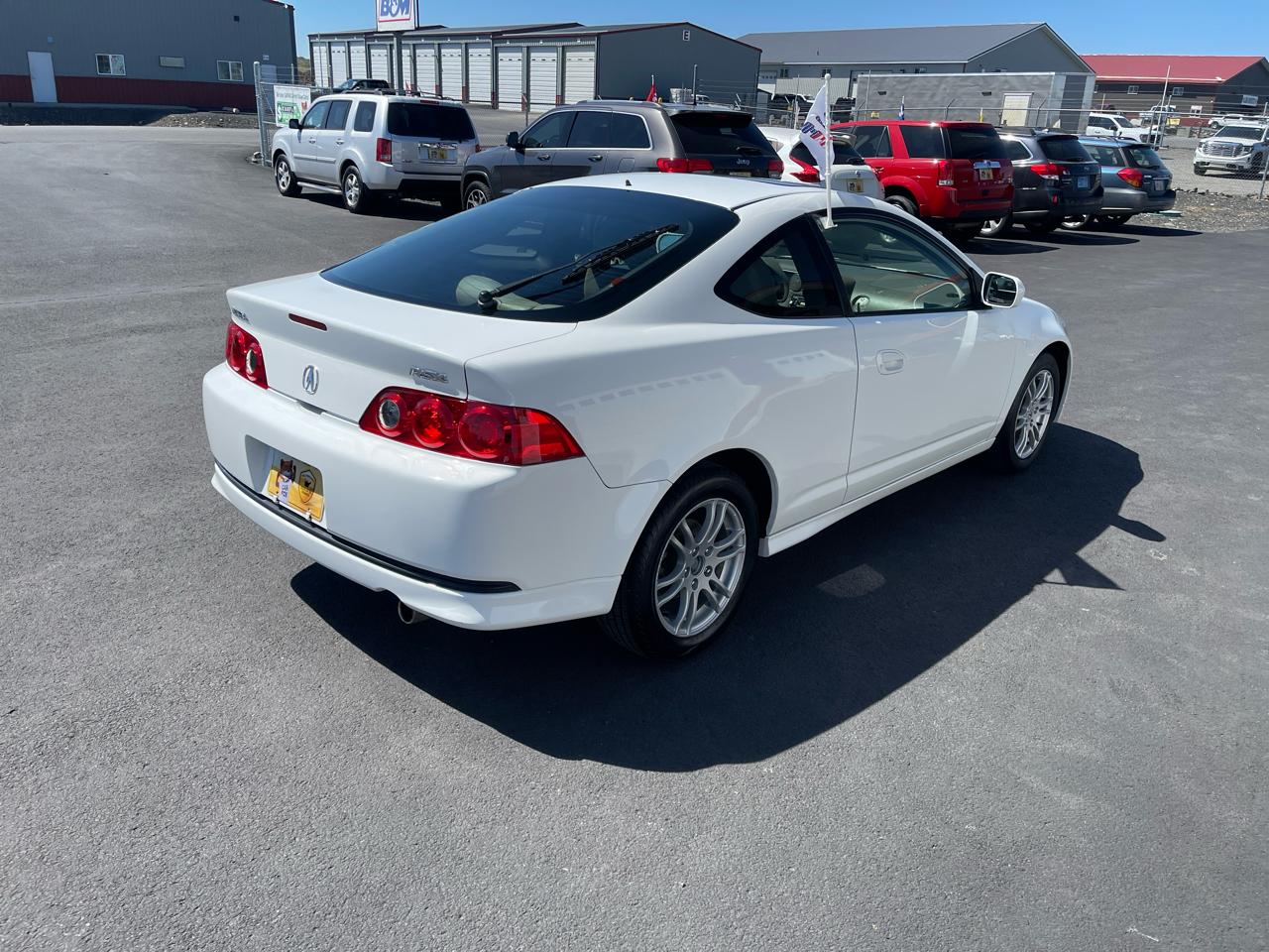 Acura RSX Coupe with 5-speed AT 2006