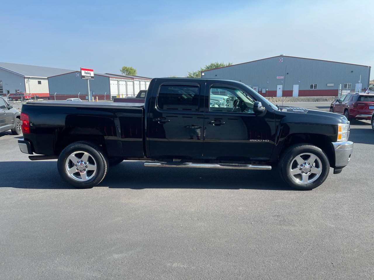 Chevrolet Silverado 2500HD LTZ Crew Cab 2WD 2013