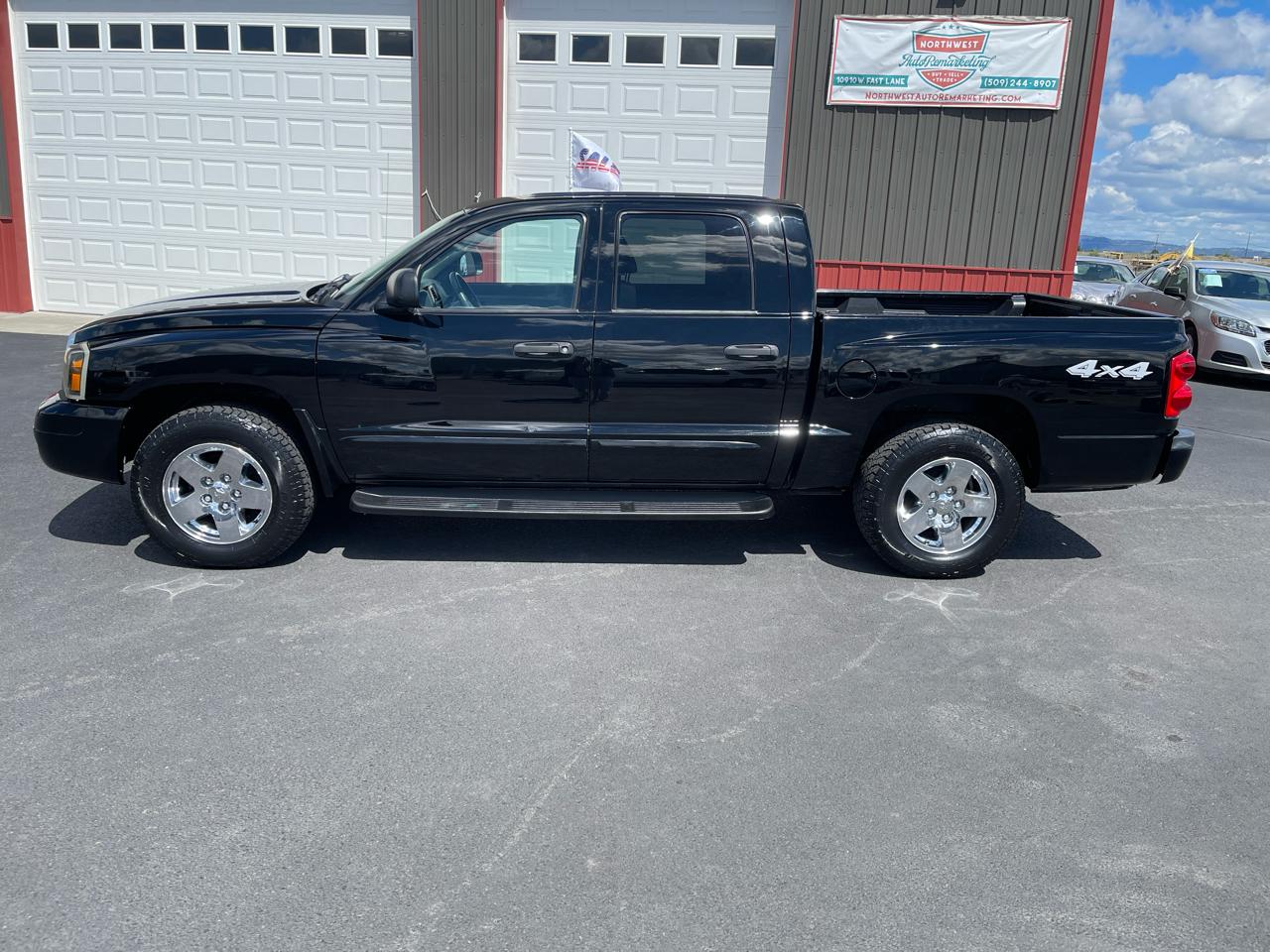Dodge Dakota SLT Quad Cab 4WD 2005