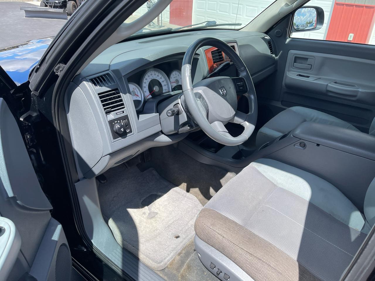 Dodge Dakota SLT Quad Cab 4WD 2005