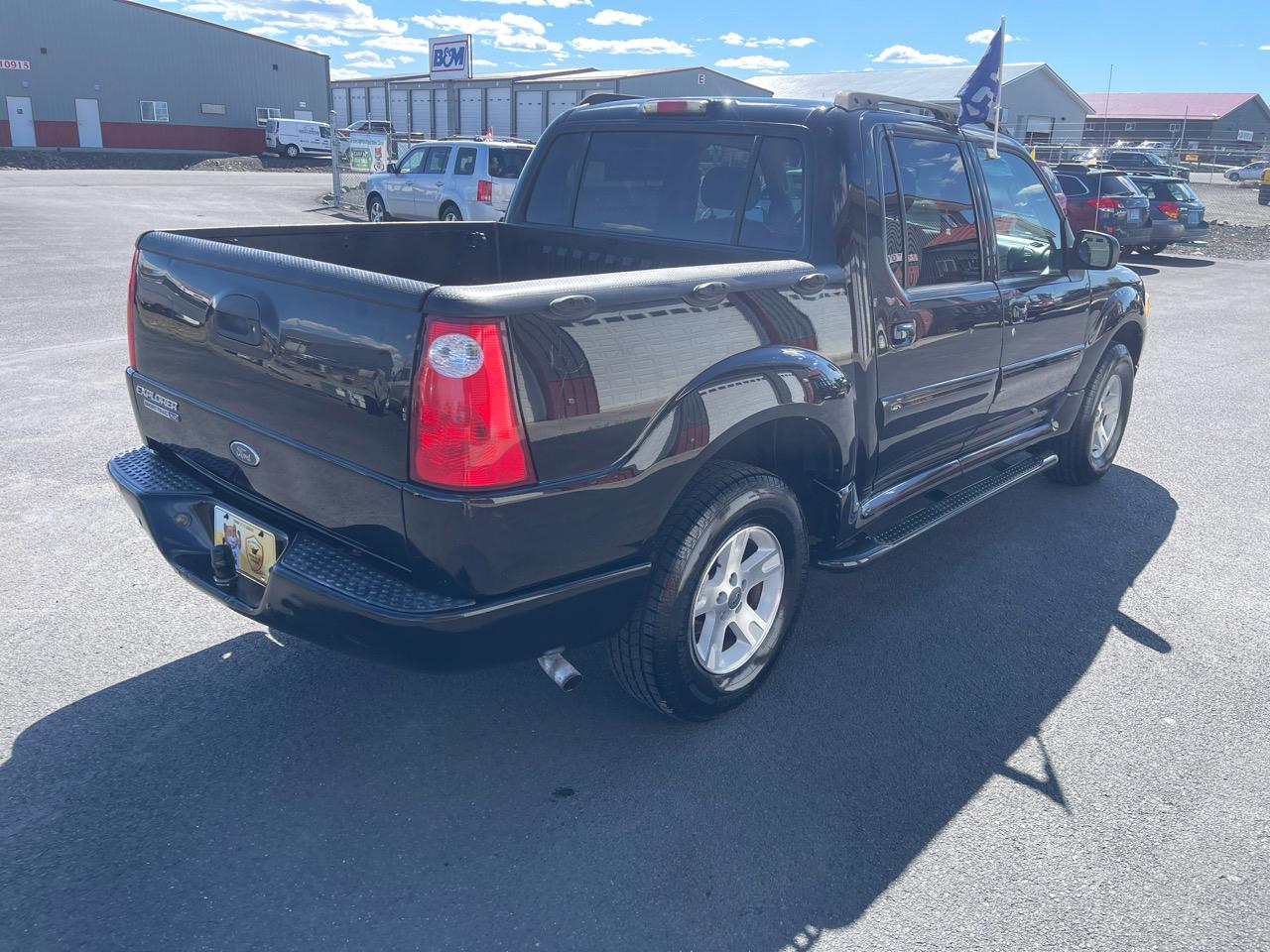 Ford Explorer Sport Trac XLT 2005