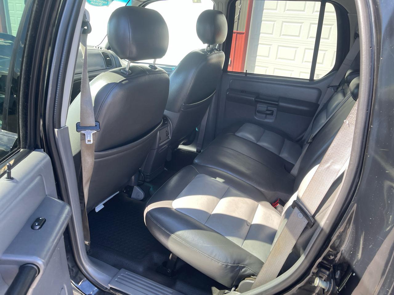 Ford Explorer Sport Trac XLT 2005