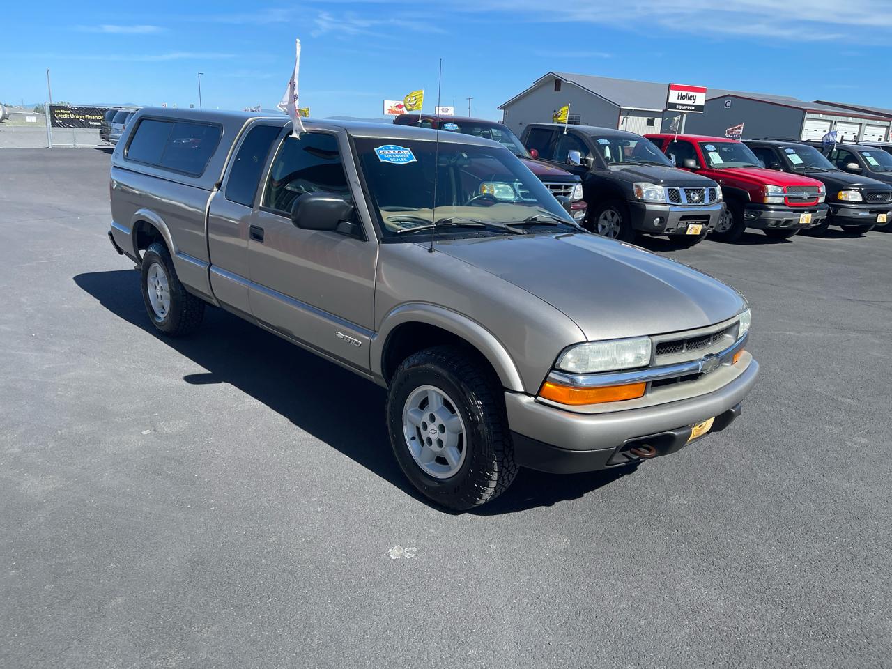 Chevrolet S10 Pickup LS Ext. Cab 4WD 2003