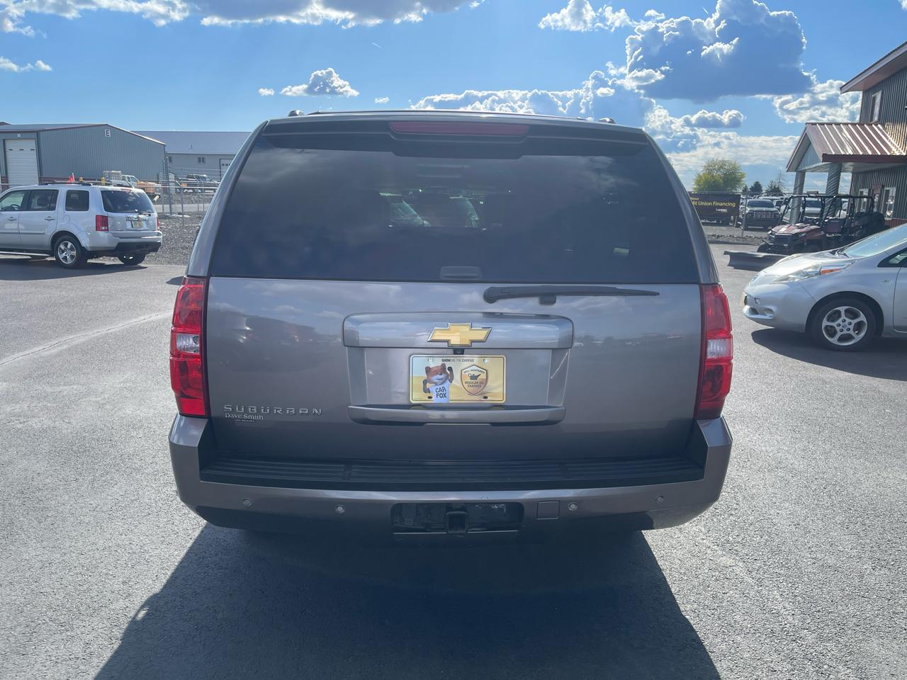 Chevrolet Suburban 1500 Z71 4D SUV 4WD 2013