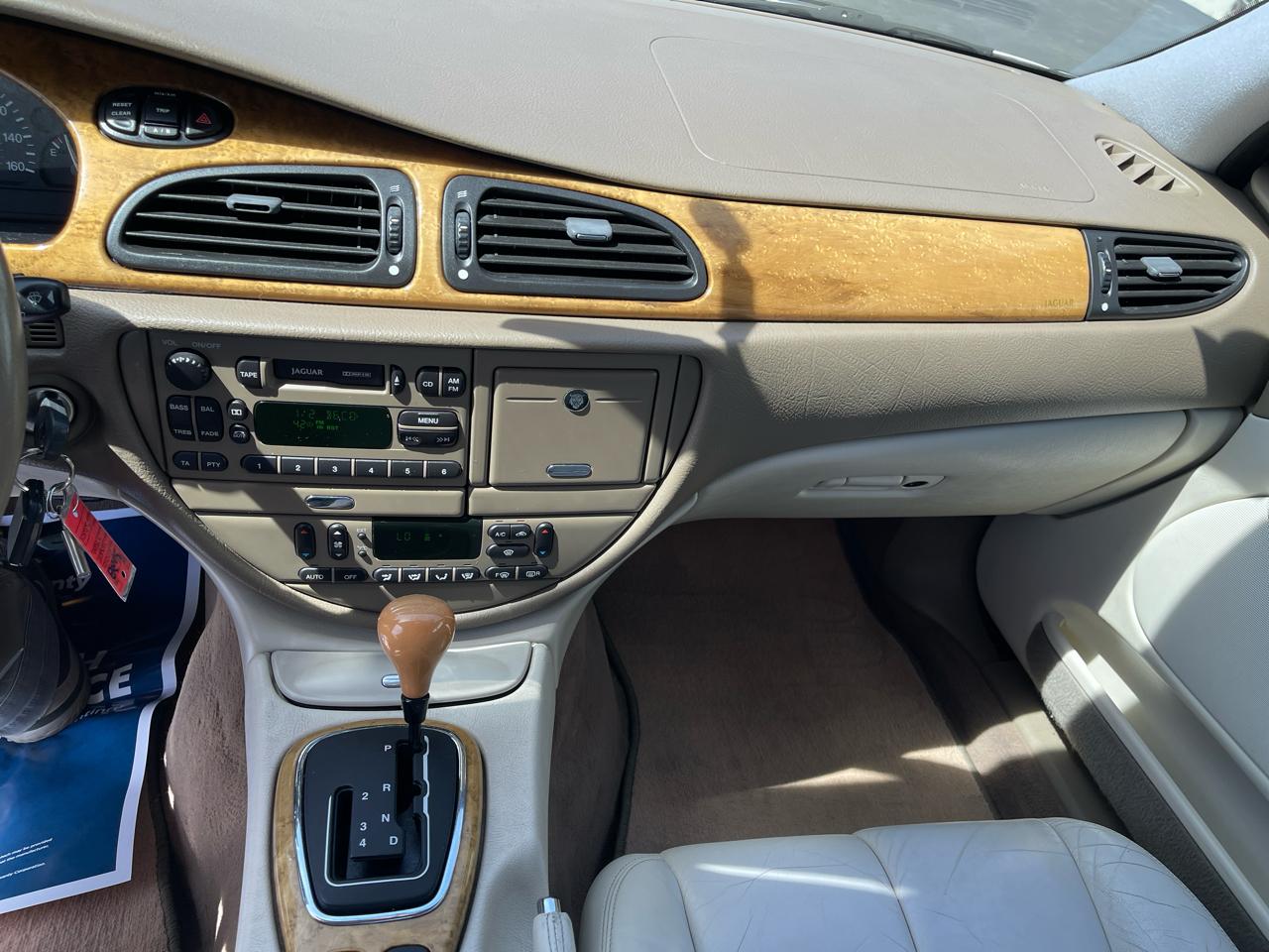 Jaguar S-Type 3.0 2000