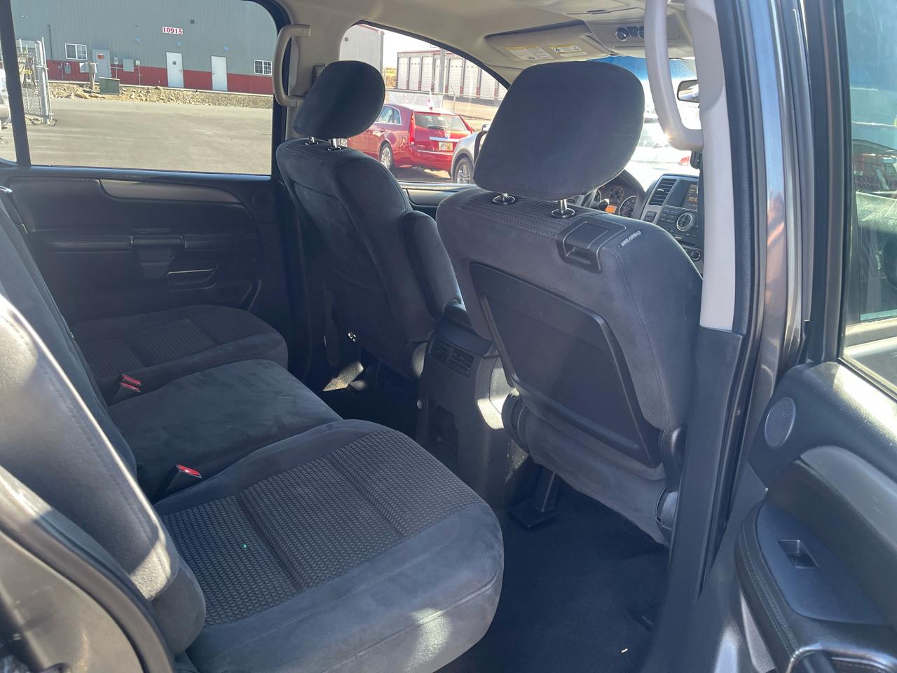 Nissan Armada SE 4WD 2010