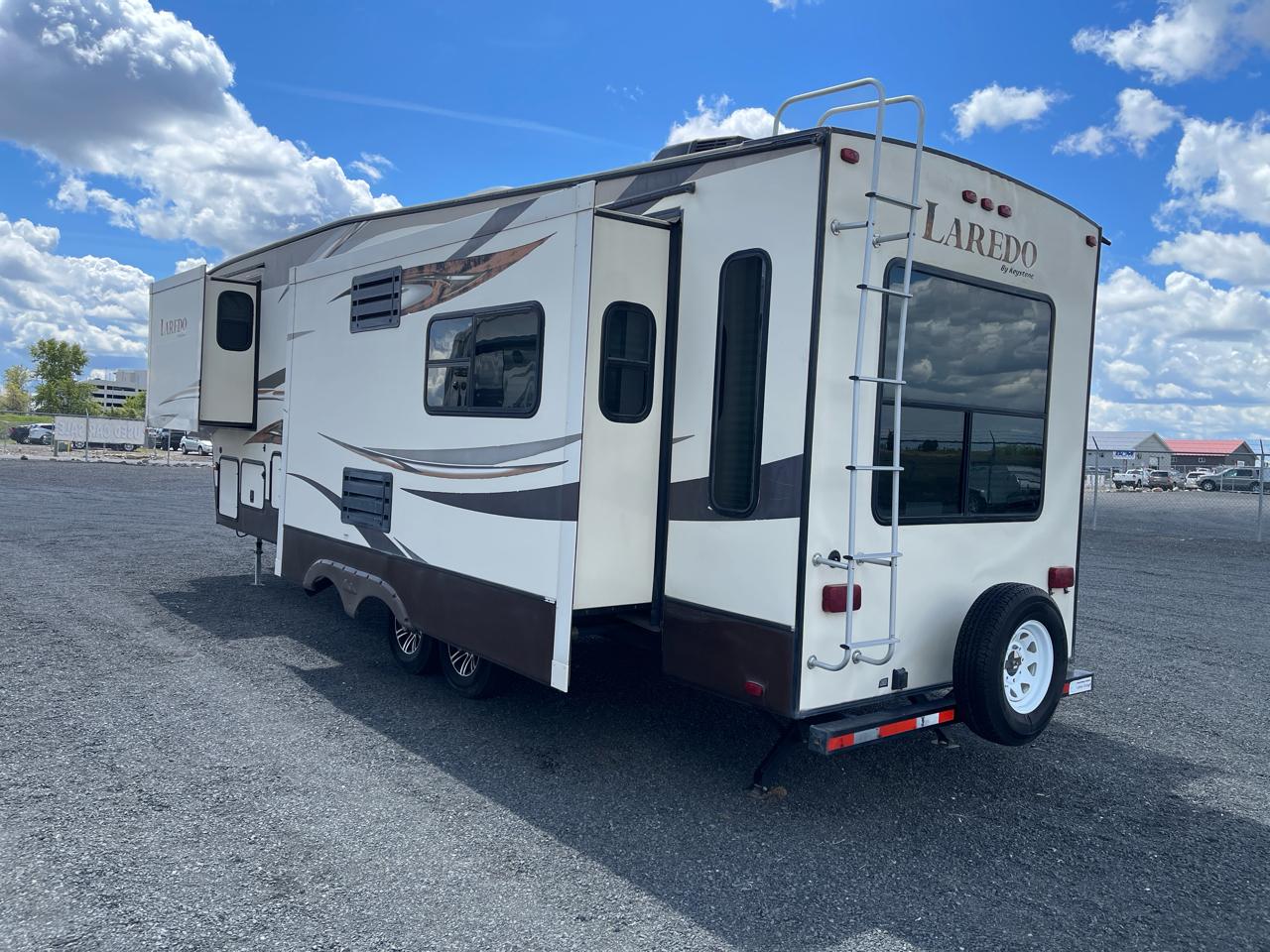 Keystone RV Laredo  2014