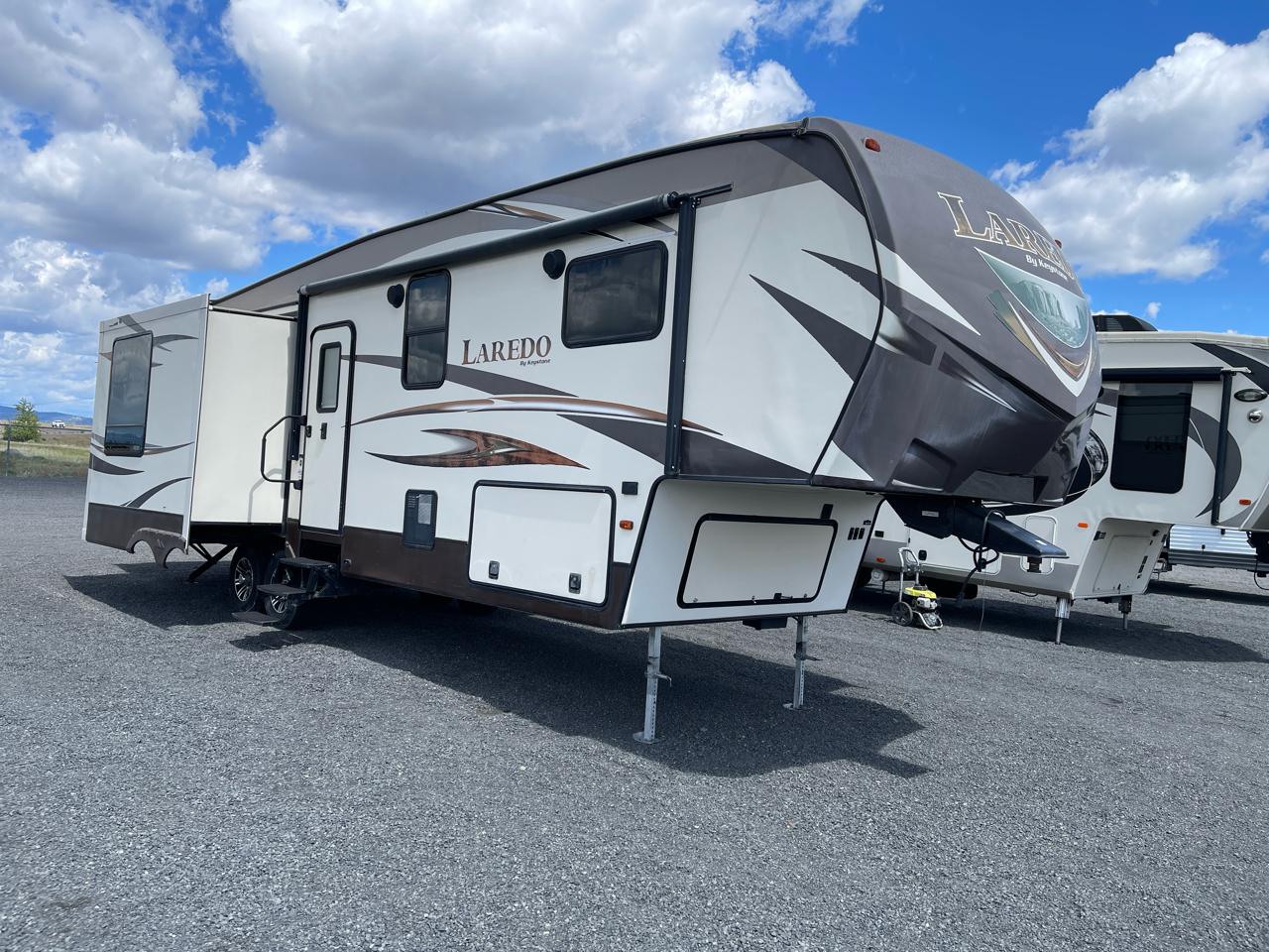 Keystone RV Laredo  2014