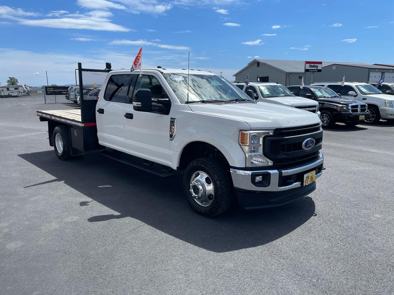 Ford F-350 Crew Cab 4dr 168" WB DRW 2021