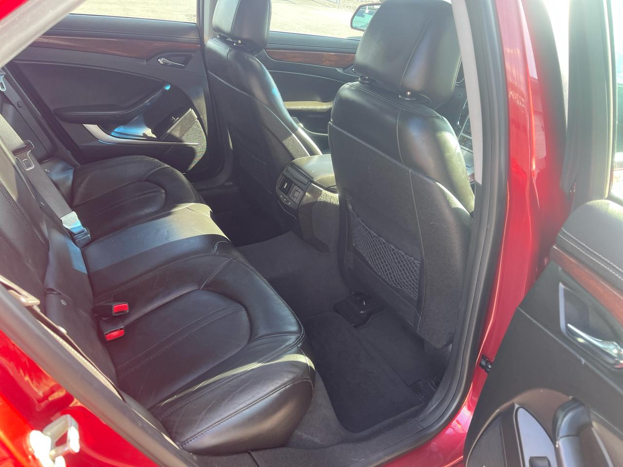 Cadillac CTS Sport Wagon 3.6L Premium AWD w/Navi 2010