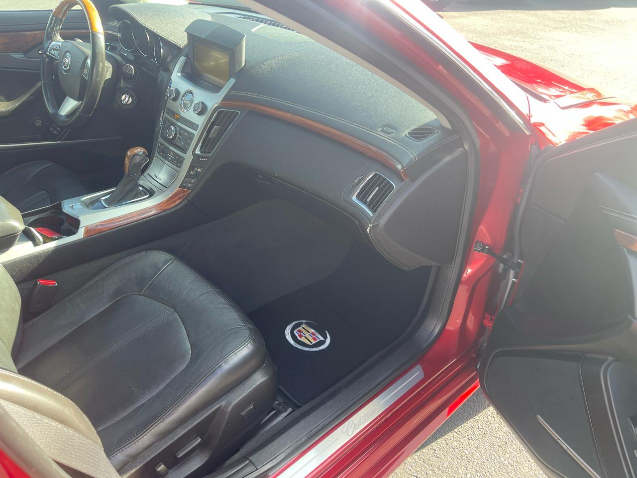 Cadillac CTS Sport Wagon 3.6L Premium AWD w/Navi 2010