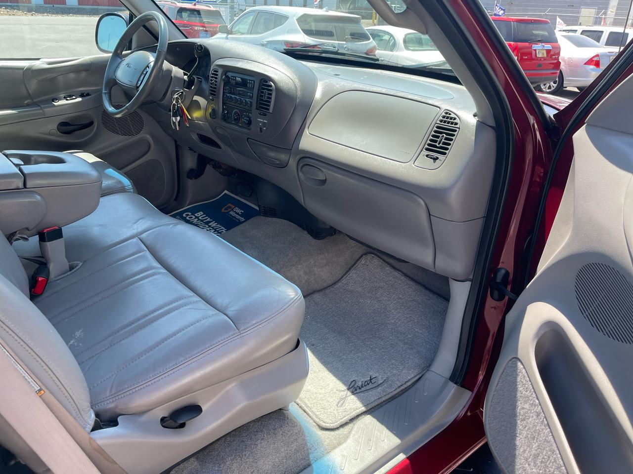 Ford F-150 Lariat SuperCab 6.5-ft. Bed 4WD 1998