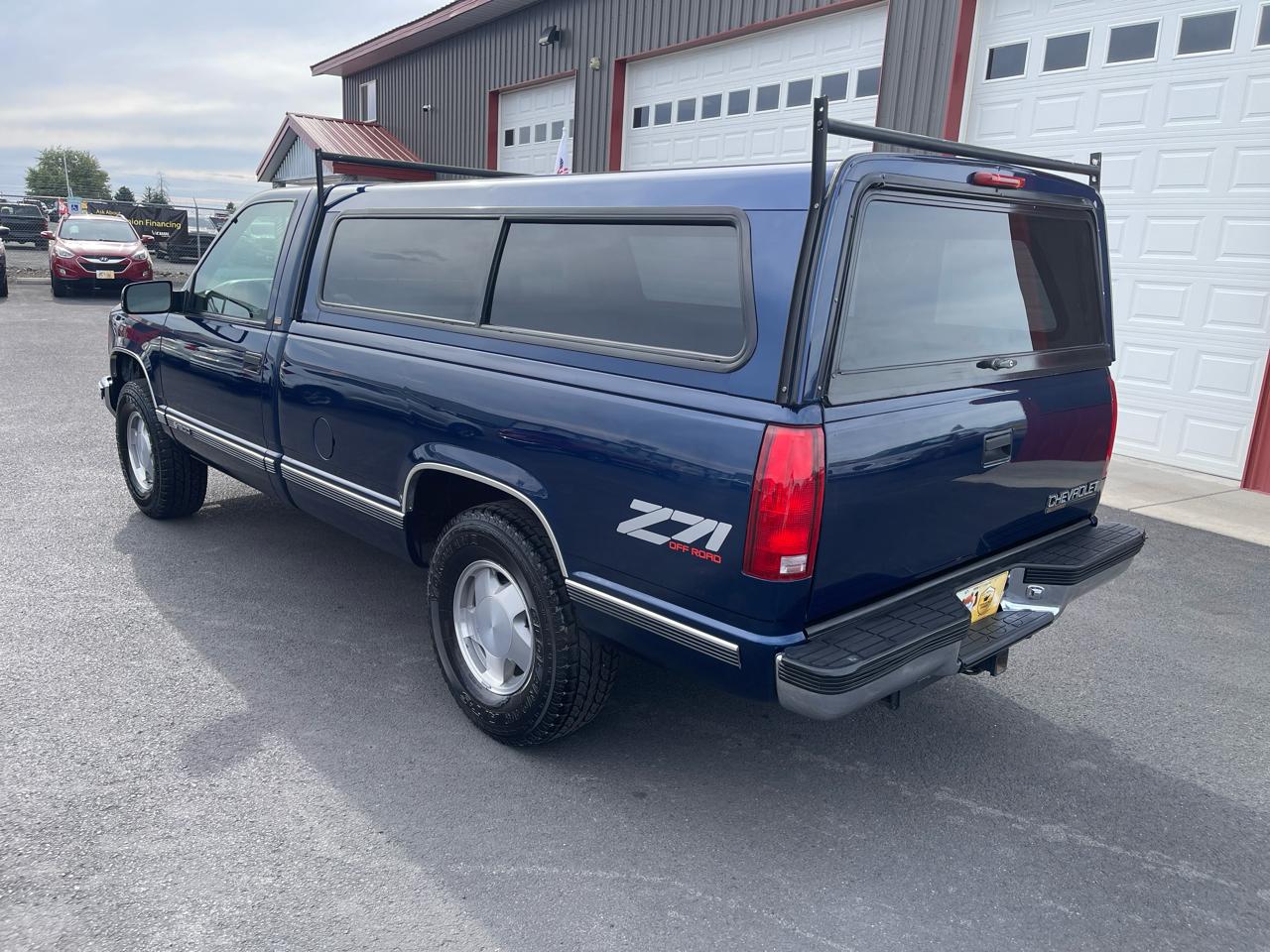 Chevrolet C/K 1500 Reg. Cab 8-ft. Bed 4WD 1998