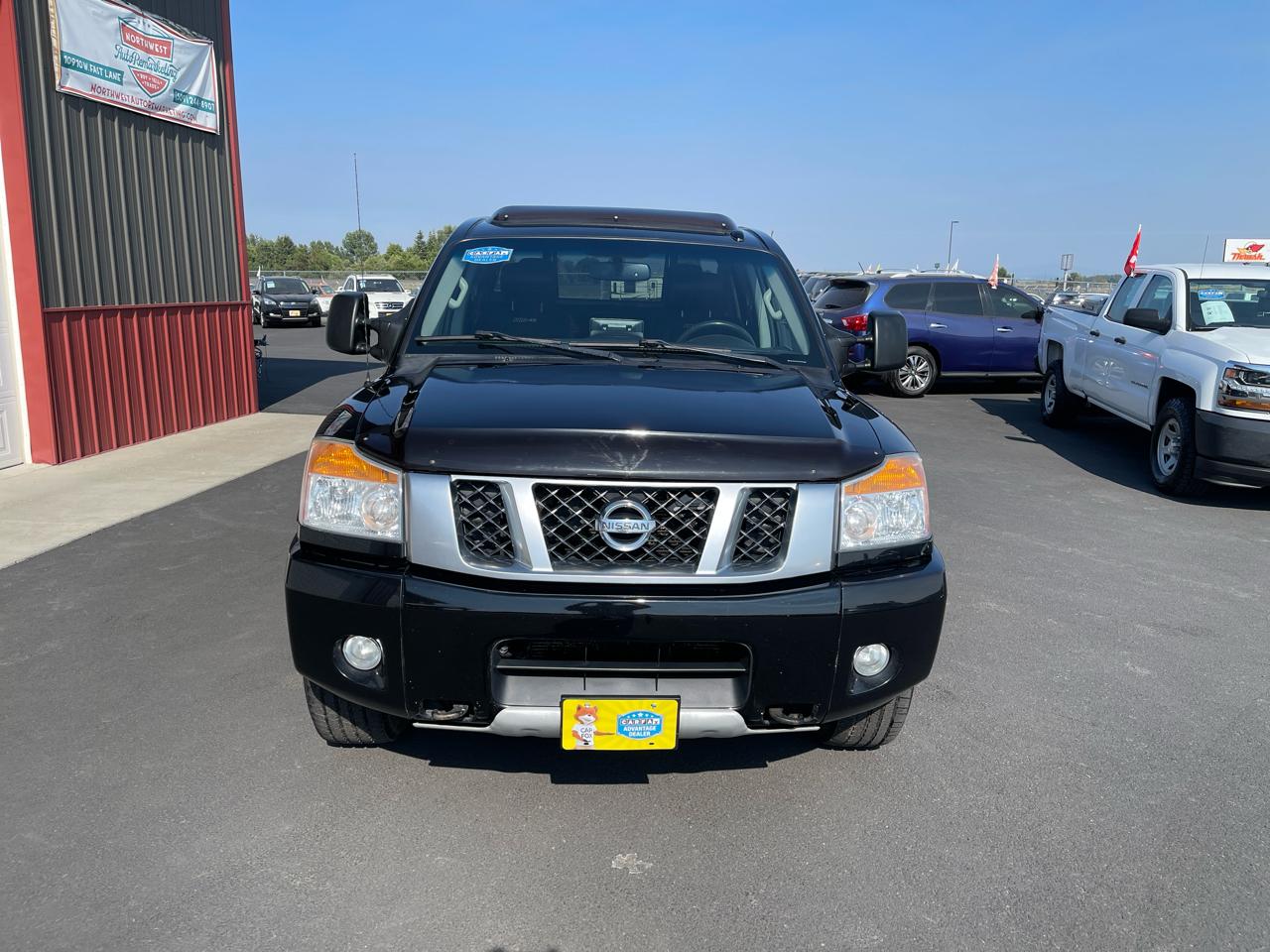 Nissan Titan PRO-4X Crew Cab 4WD SWB 2015
