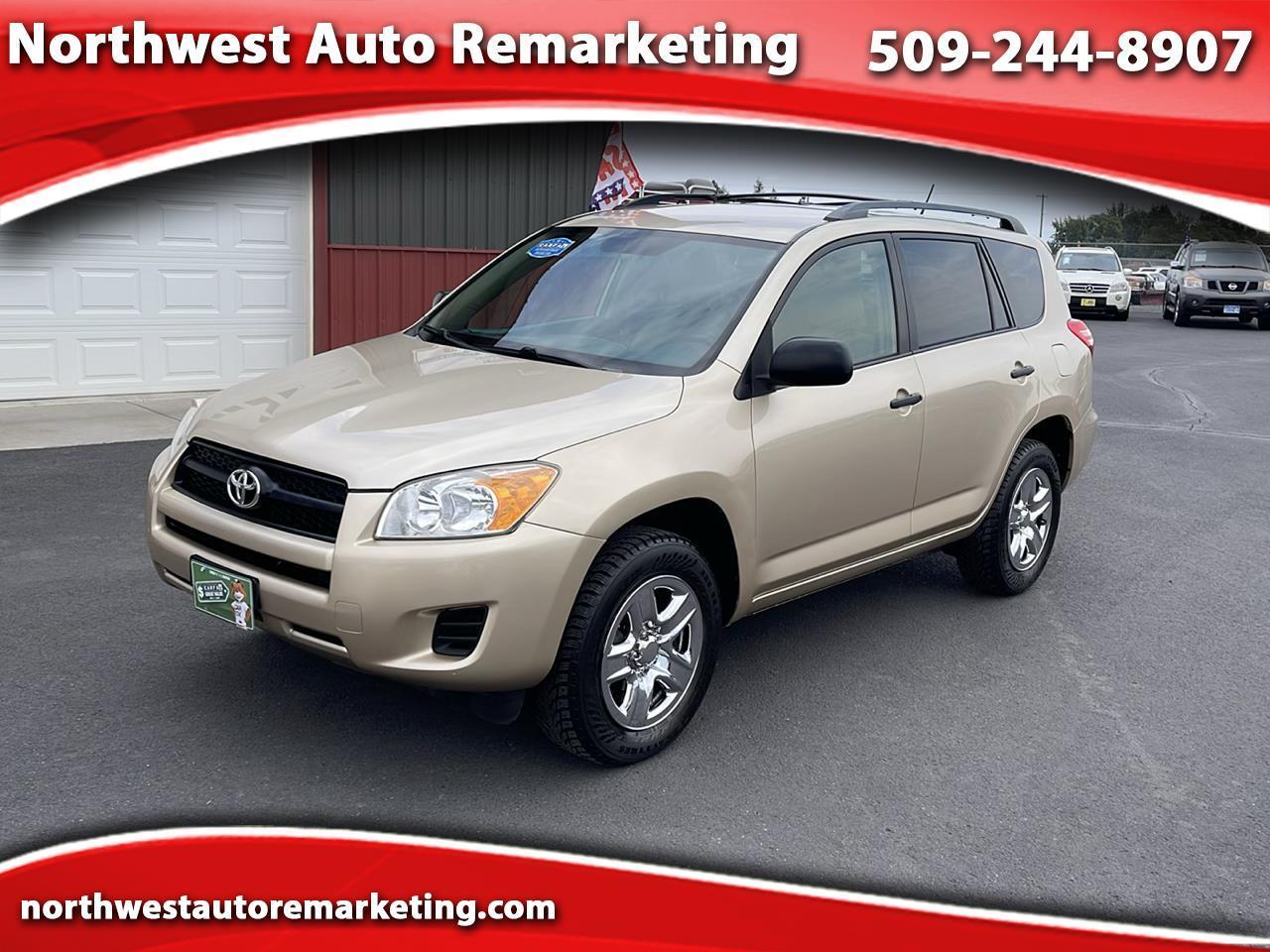 Toyota RAV4 Base I4 4WD 2011