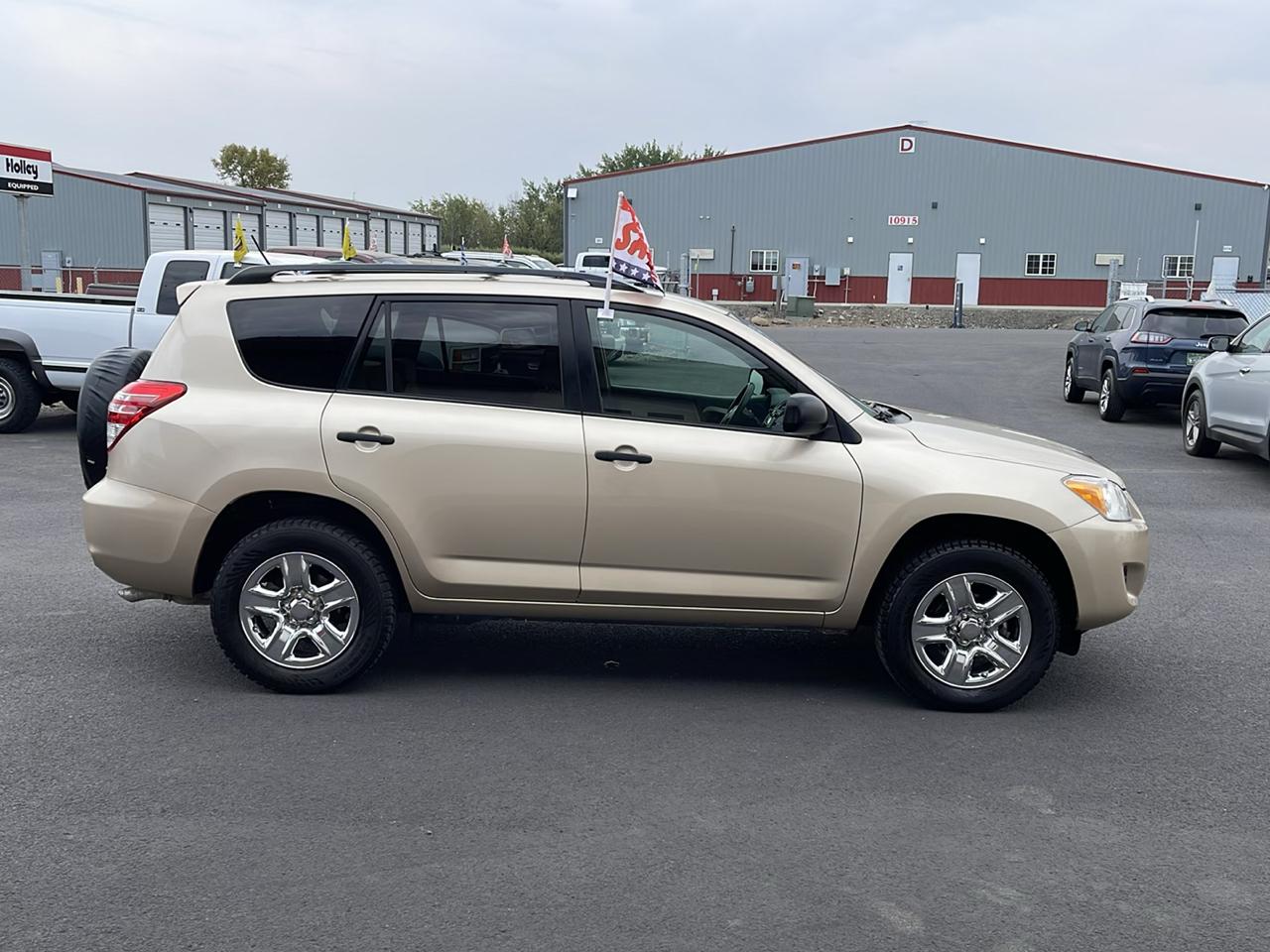 Toyota RAV4 Base I4 4WD 2011
