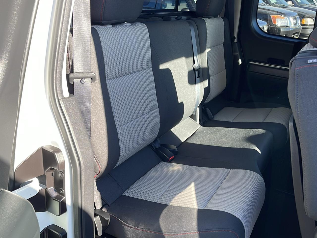 Nissan Titan PRO-4X King Cab 4WD SWB 2010